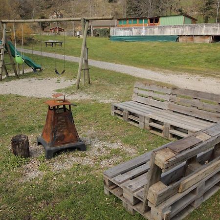 Chalet Du Camping La Porte St Martin Saint-Martin-en-Vercors Exterior foto